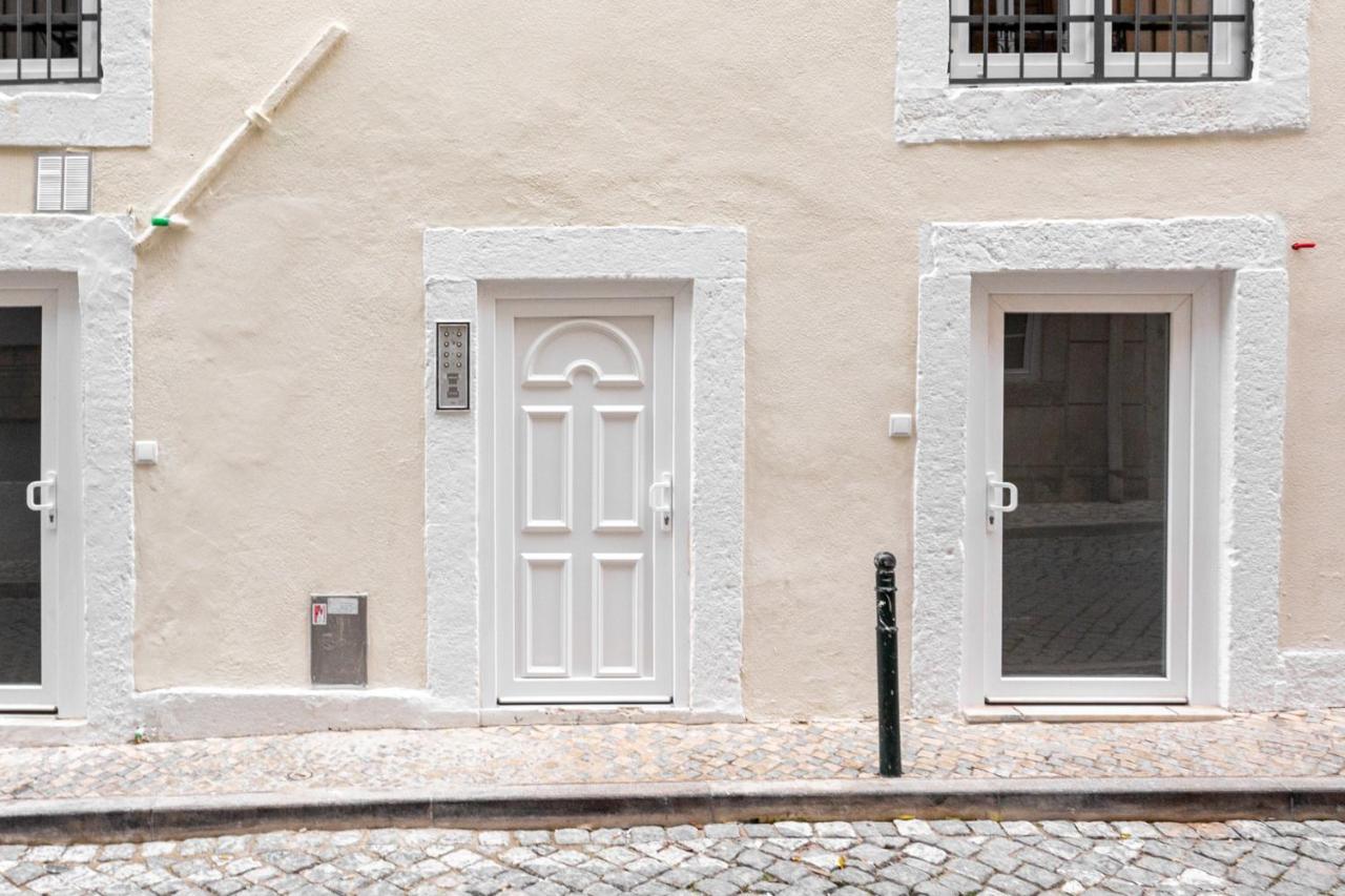 Altido Elegant Apartments Moments From Carmo Convent, In Bairro Alto Lisbon Exterior photo