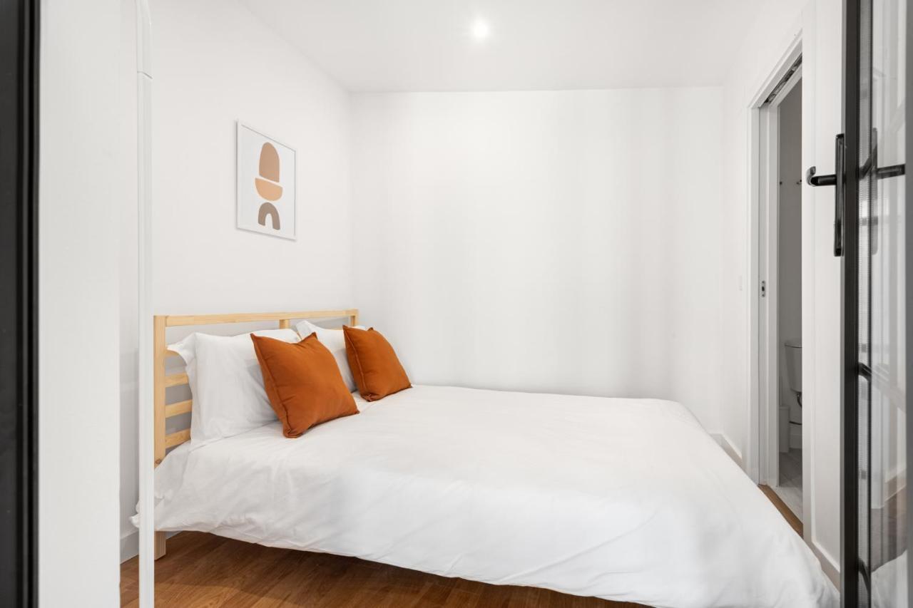 Altido Elegant Apartments Moments From Carmo Convent, In Bairro Alto Lisbon Exterior photo