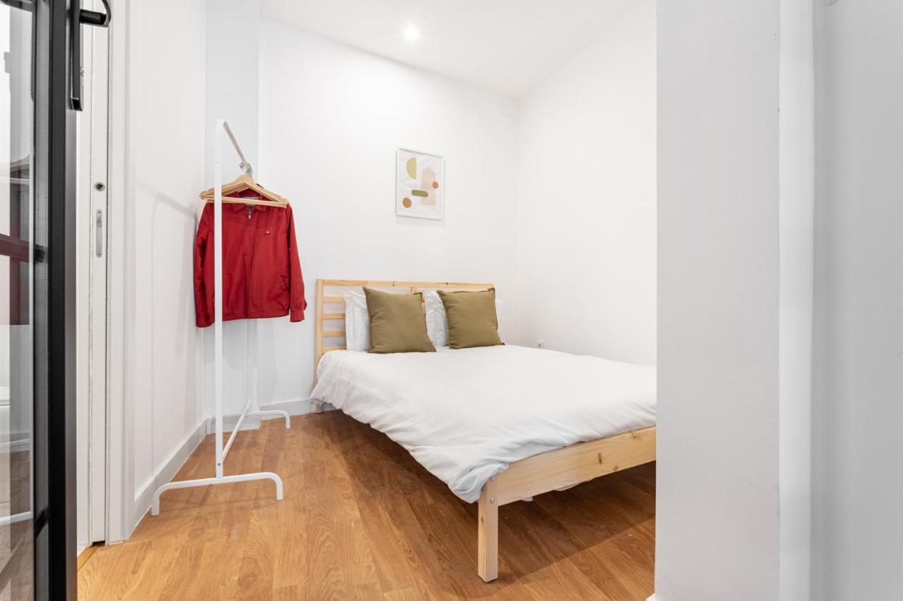 Altido Elegant Apartments Moments From Carmo Convent, In Bairro Alto Lisbon Exterior photo